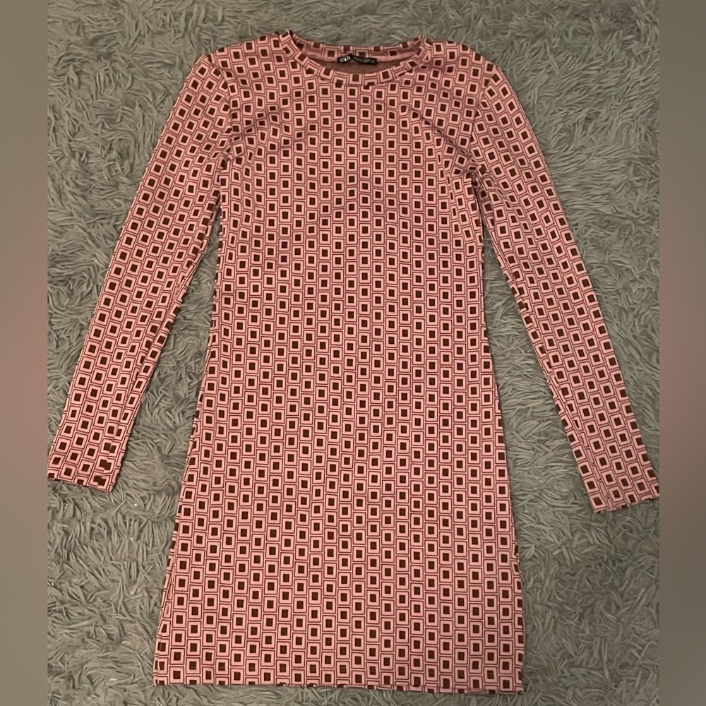 Zara long sleeve square pattern dress. Never worn